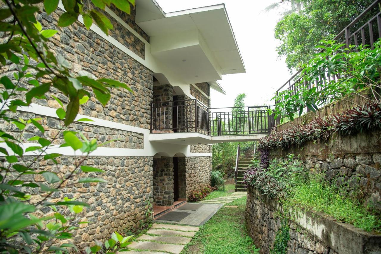 Misty Mountain Experience By Perfect Stays Pīrmed Exterior foto