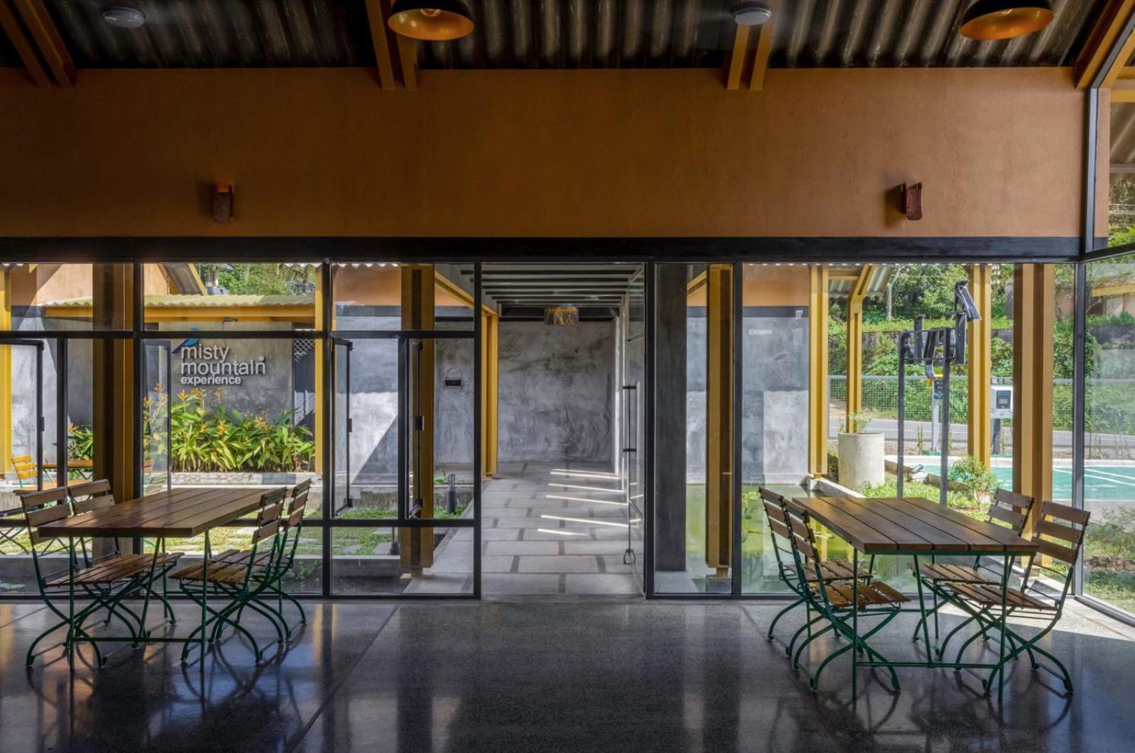 Misty Mountain Experience By Perfect Stays Pīrmed Exterior foto